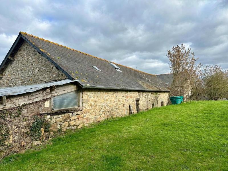 Corps de ferme - 185 m² - 8 pièces