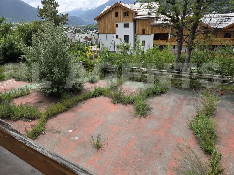 Immeuble - 1 300 m²