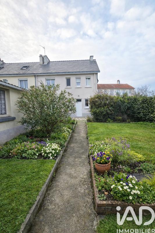 Maison - 75 m² - 5 pièces