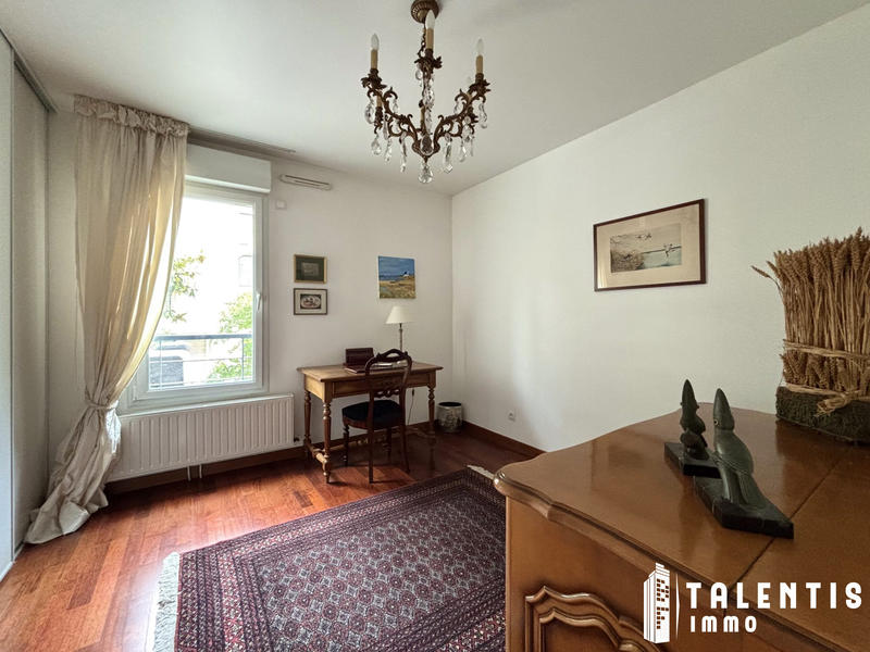 Appartement - 96 m² - 4 pièces