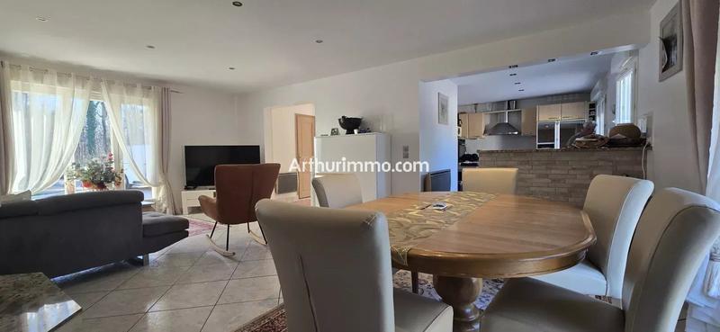 Maison - 104 m² - 5 pièces