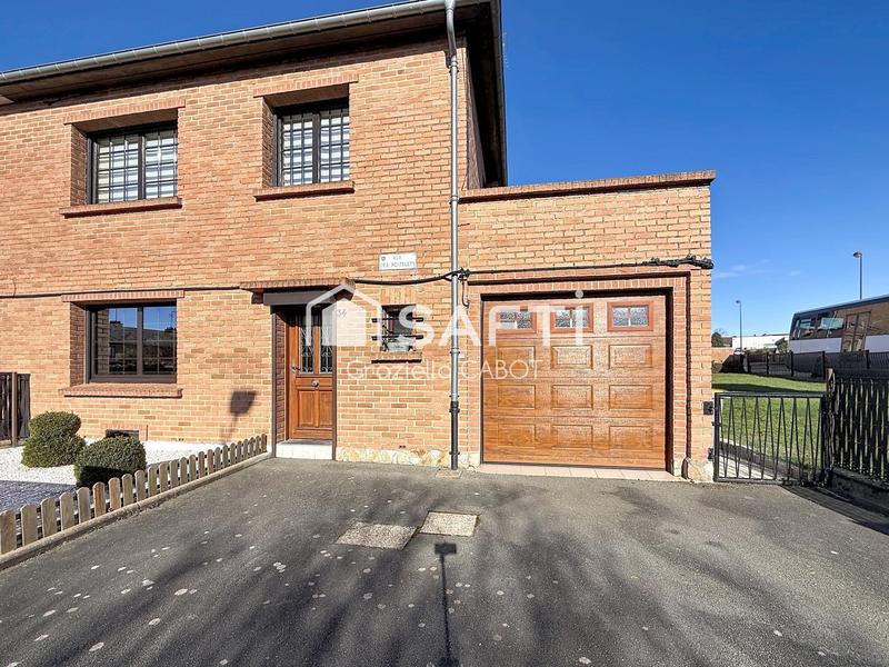 Maison - 90 m² - 6 pièces