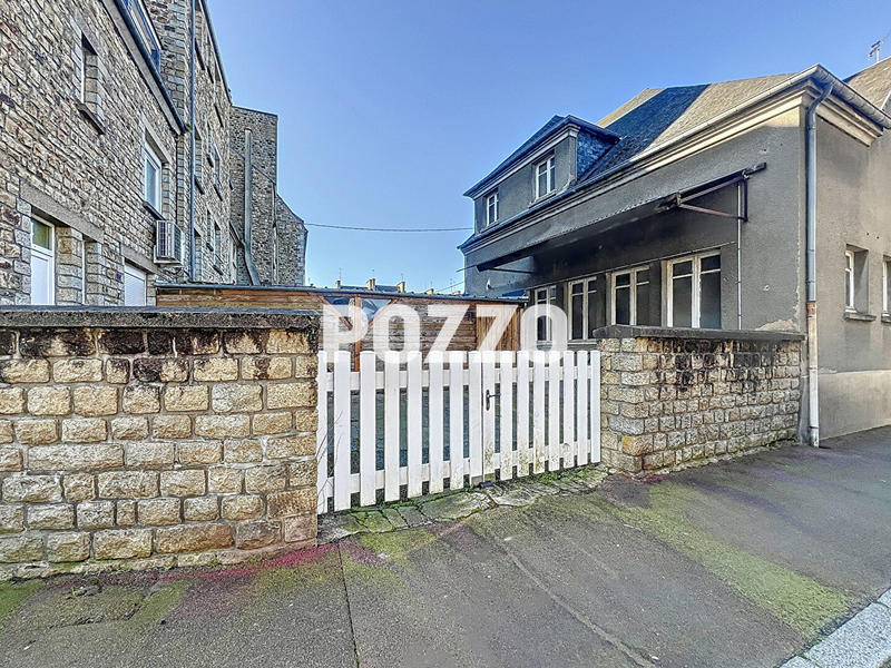 Immeuble - 245 m² - 5 pièces