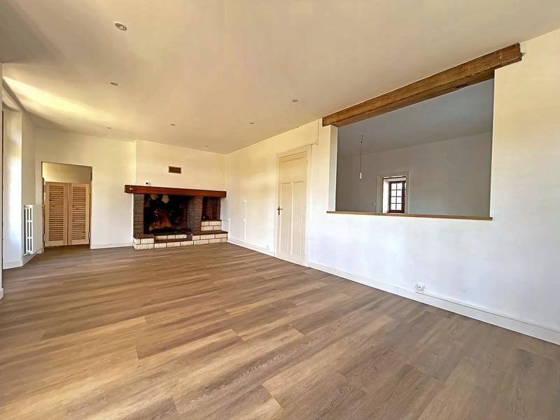 Villa - 186 m² - 8 pièces