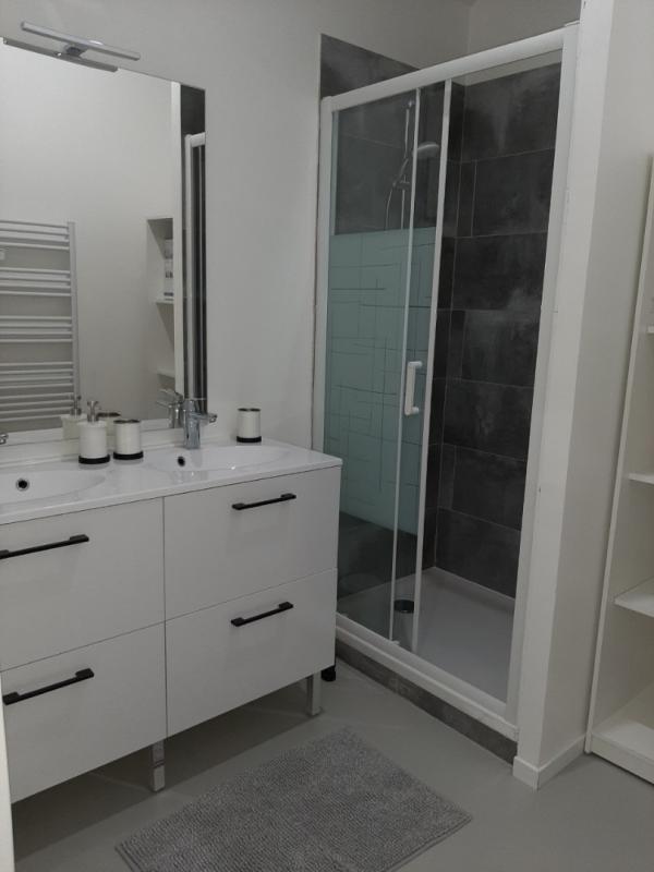 Chambre - 9 m² - 1 pièce