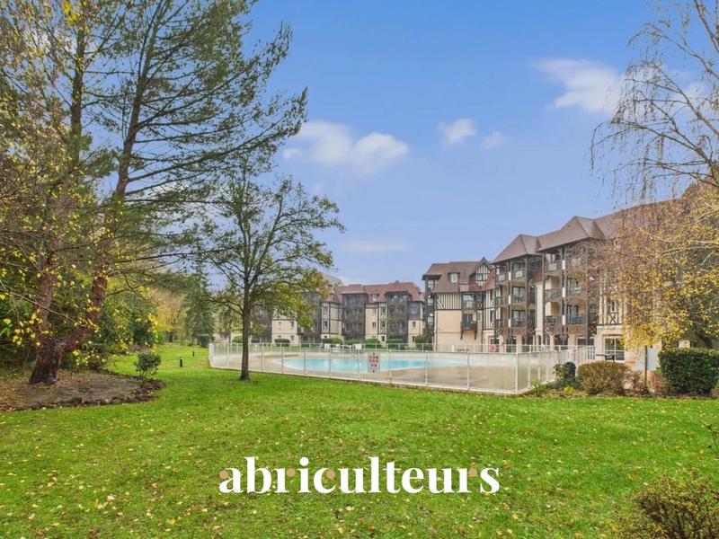 Appartement ancien - 28 m² - 1 pièce