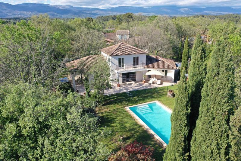 Villa - 193 m² - 5 pièces