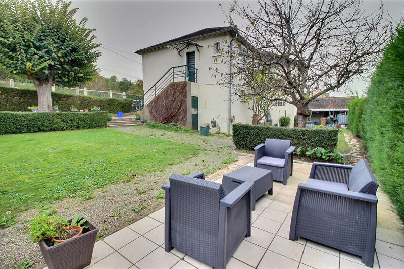 Maison - 99 m² - 6 pièces