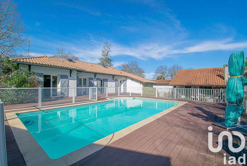 Maison - 165 m² - 6 pièces