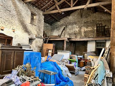 Appartement - 124 m² - 1 pièce