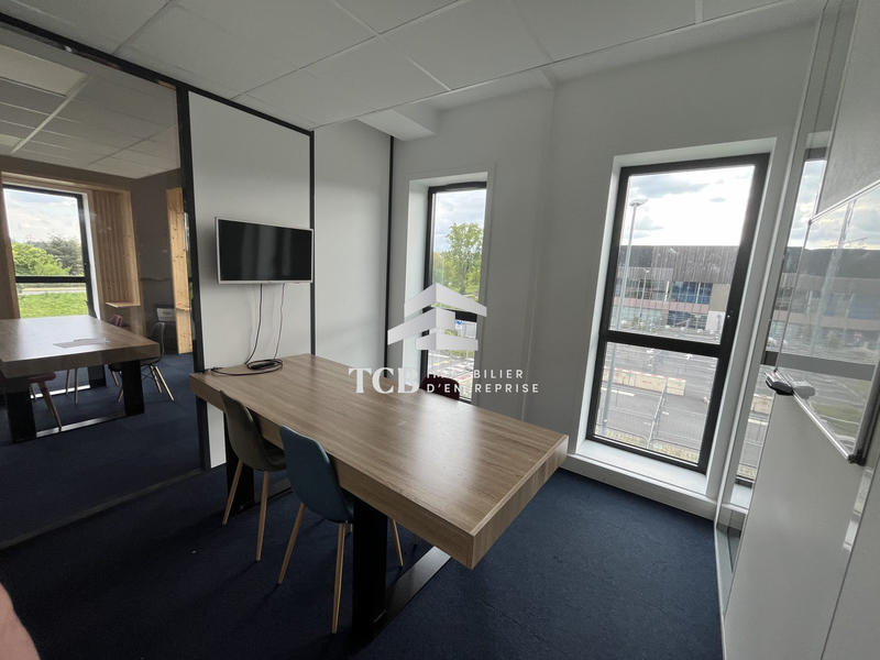 Bureau - 184 m²