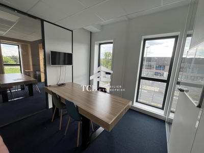 Bureau - 184 m²