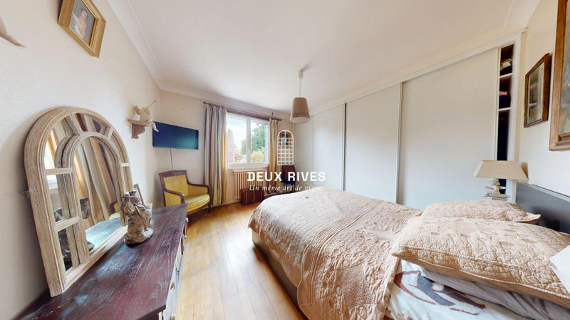 Appartement - 150 m² - 4 pièces