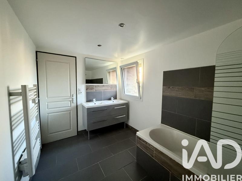 Maison de ville - 99 m² - 5 pièces