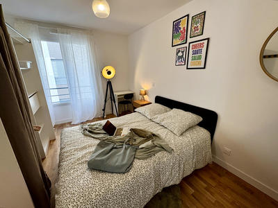 Chambre - 23 m² - 6 pièces