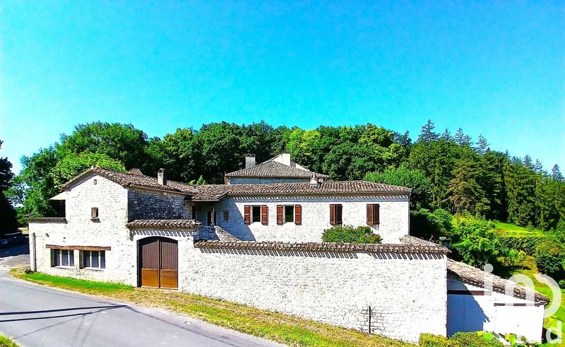 Maison - 165 m² - 7 pièces