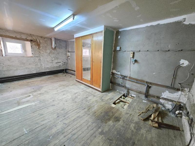 Maison en pierre - 104 m² - 5 pièces