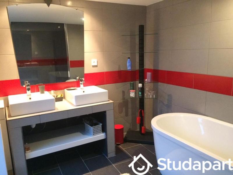 Chambre - 15 m² - 1 pièce