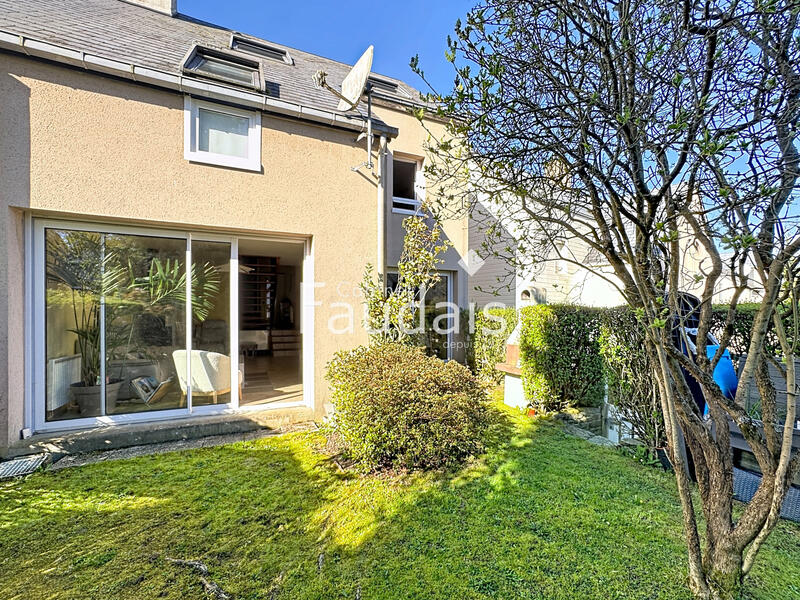 Maison - 114 m² - 7 pièces