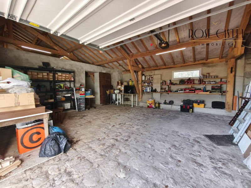 Maison - 200 m² - 7 pièces