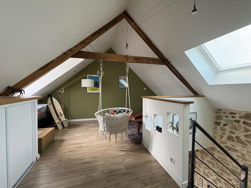 Maison - 87 m² - 4 pièces