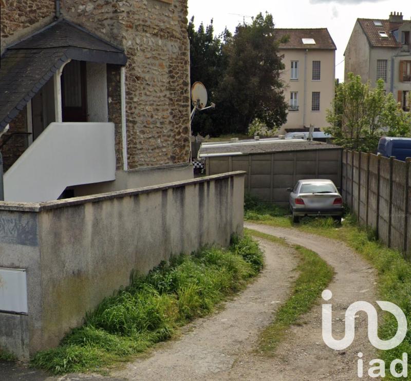 Parking - 11 m²