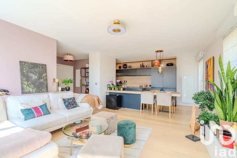 Appartement - 85 m² - 4 pièces