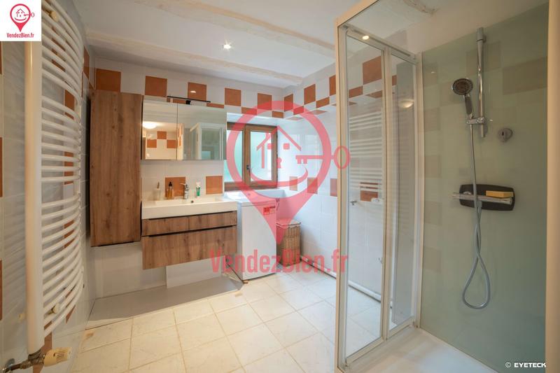 Maison - 121 m² - 4 pièces