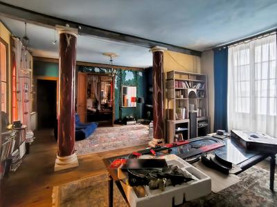 Maison - 196 m² - 8 pièces