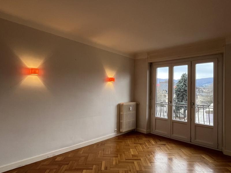 Appartement - 84 m² - 5 pièces