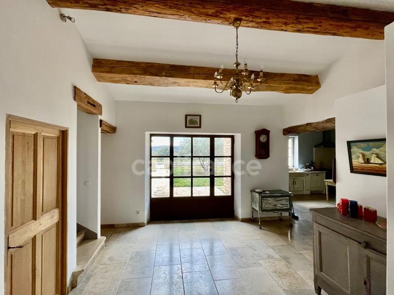 Maison en pierre - 220 m² - 7 pièces