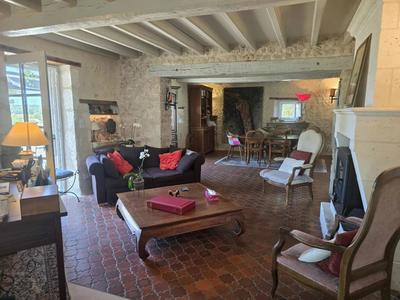 Maison de village - 176 m² - 8 pièces