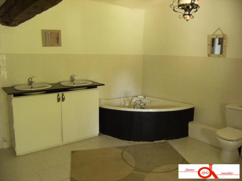 Maison ancienne - 175 m² - 6 pièces