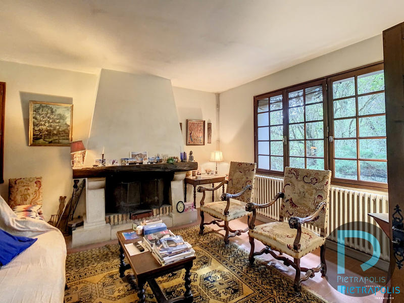 Maison ancienne - 209 m² - 6 pièces