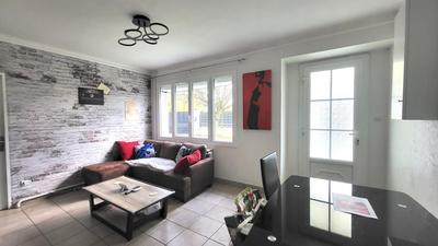 Maison - 83 m² - 3 pièces