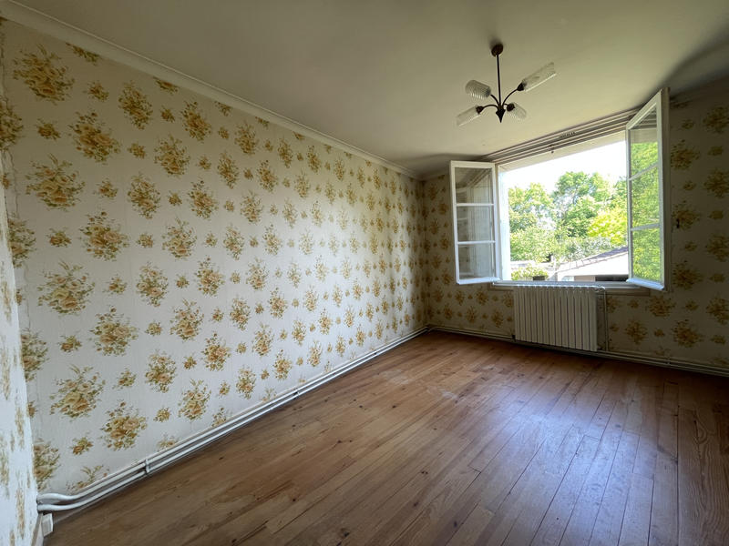 Maison - 104 m² - 5 pièces