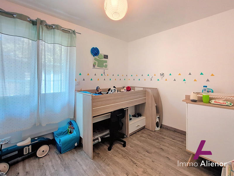 Maison - 98 m² - 4 pièces