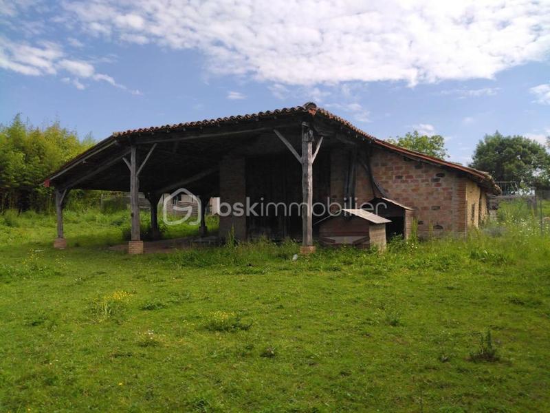 Corps de ferme - 81 m² - 2 pièces