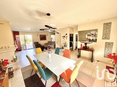 Maison - 166 m² - 7 pièces