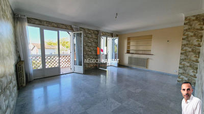 Villa - 260 m² - 8 pièces