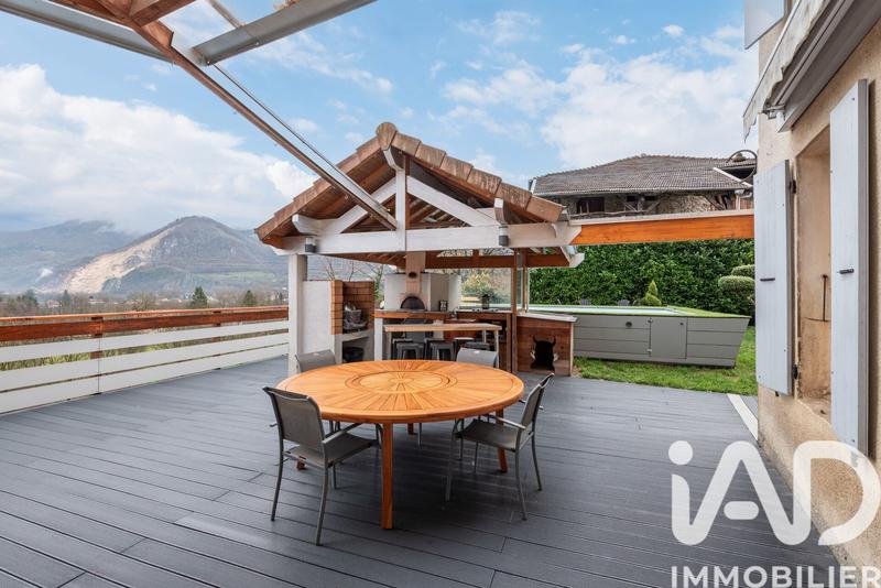 Maison - 160 m² - 7 pièces