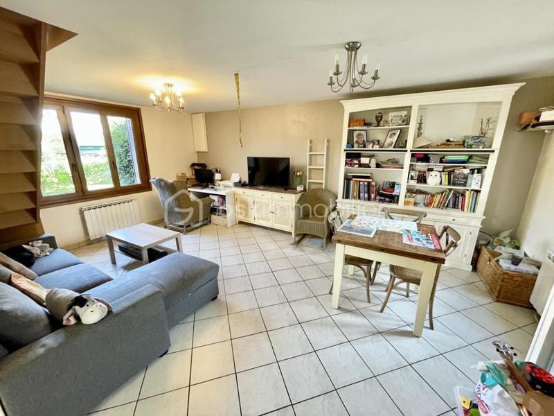 Maison jumelée - 193 m² - 7 pièces