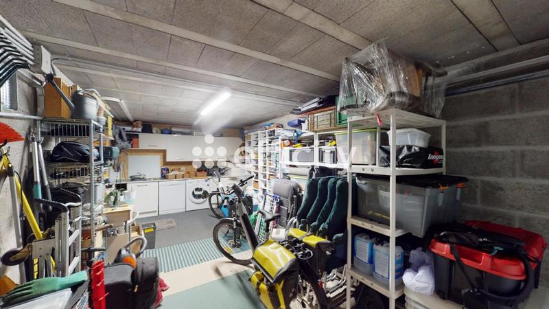 Maison - 121 m² - 6 pièces