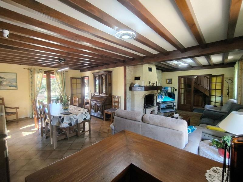 Maison - 145 m² - 6 pièces