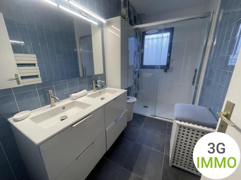 Maison - 141 m² - 5 pièces