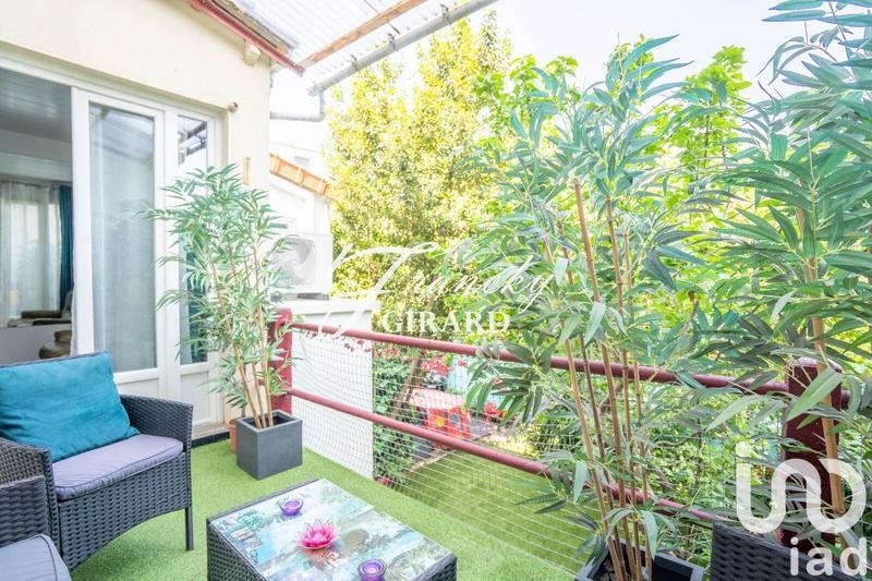 Maison - 100 m² - 6 pièces