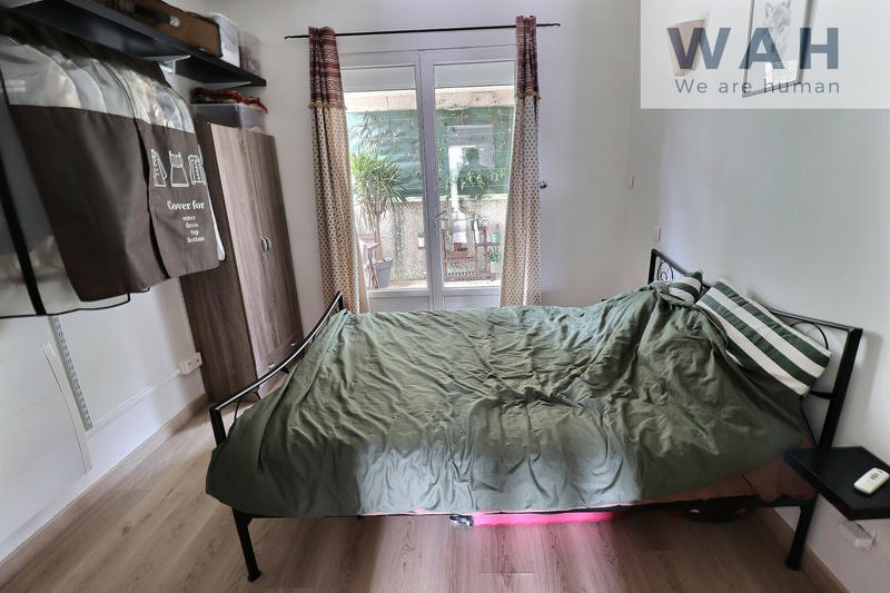 Maison - 233 m² - 10 pièces