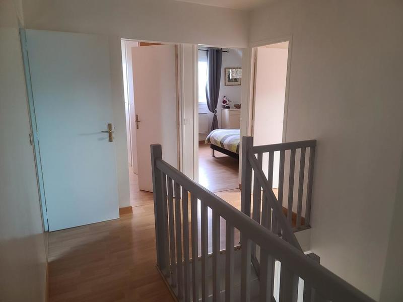 Maison - 150 m² - 9 pièces