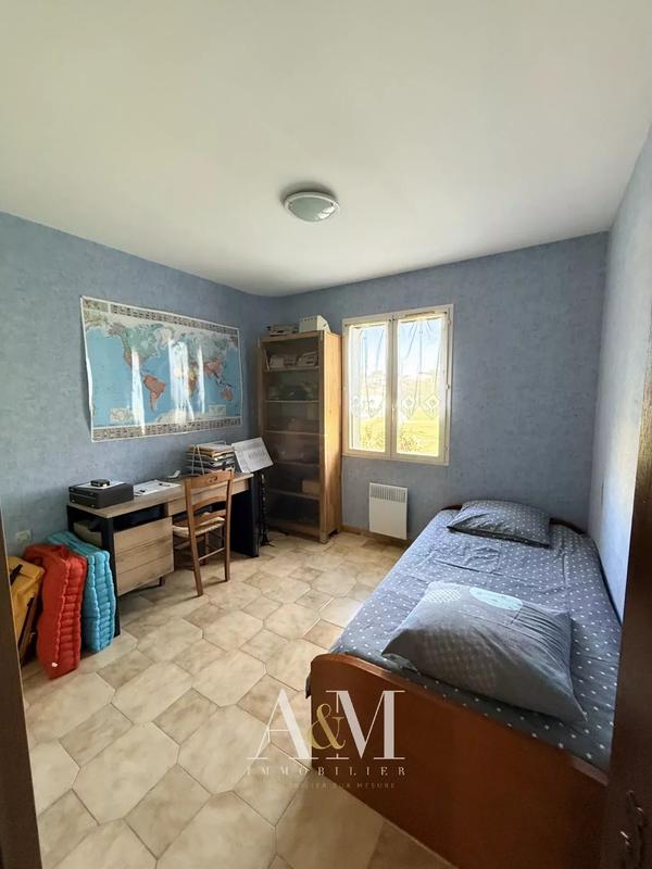 Villa - 120 m² - 4 pièces