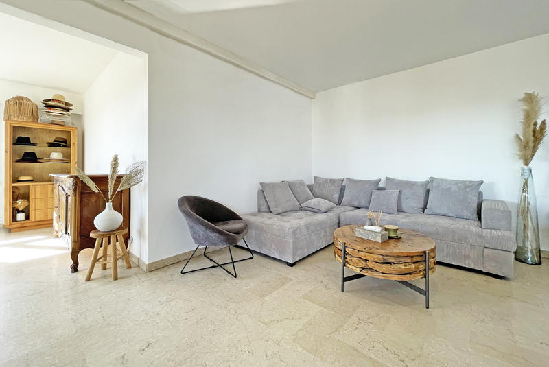 Appartement - 95 m² - 4 pièces